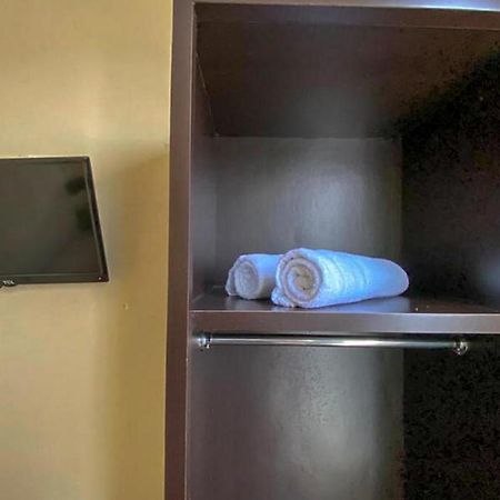 Rama Shinta Homestay Near Gembira Loka Zoo Redpartner Джок'якарта Екстер'єр фото