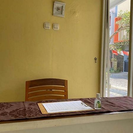 Rama Shinta Homestay Near Gembira Loka Zoo Redpartner Джок'якарта Екстер'єр фото