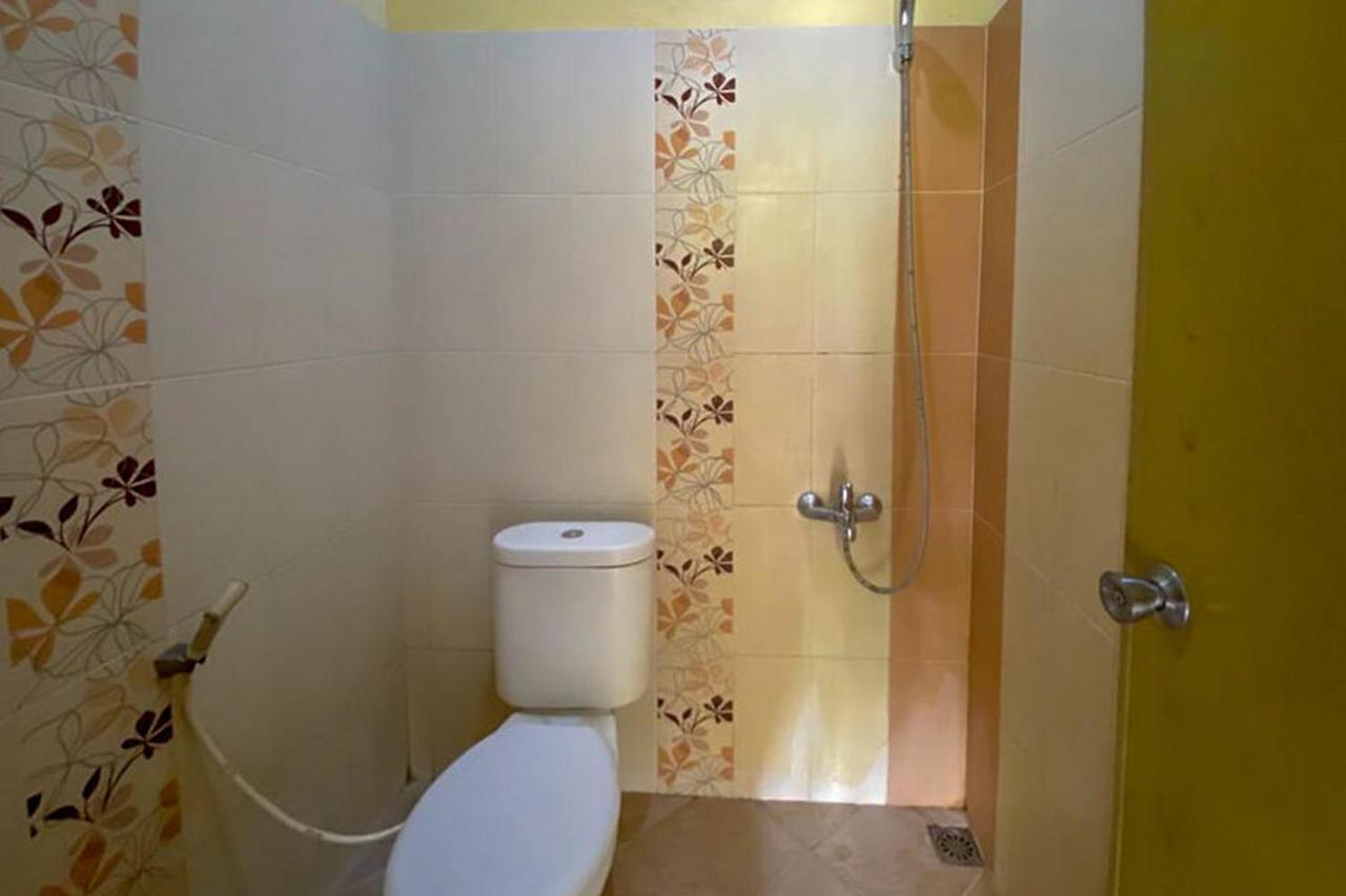 Rama Shinta Homestay Near Gembira Loka Zoo Redpartner Джок'якарта Екстер'єр фото